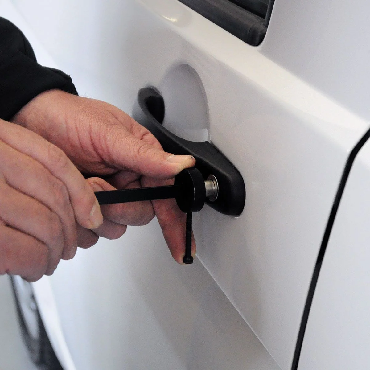 ouverture porte voiture